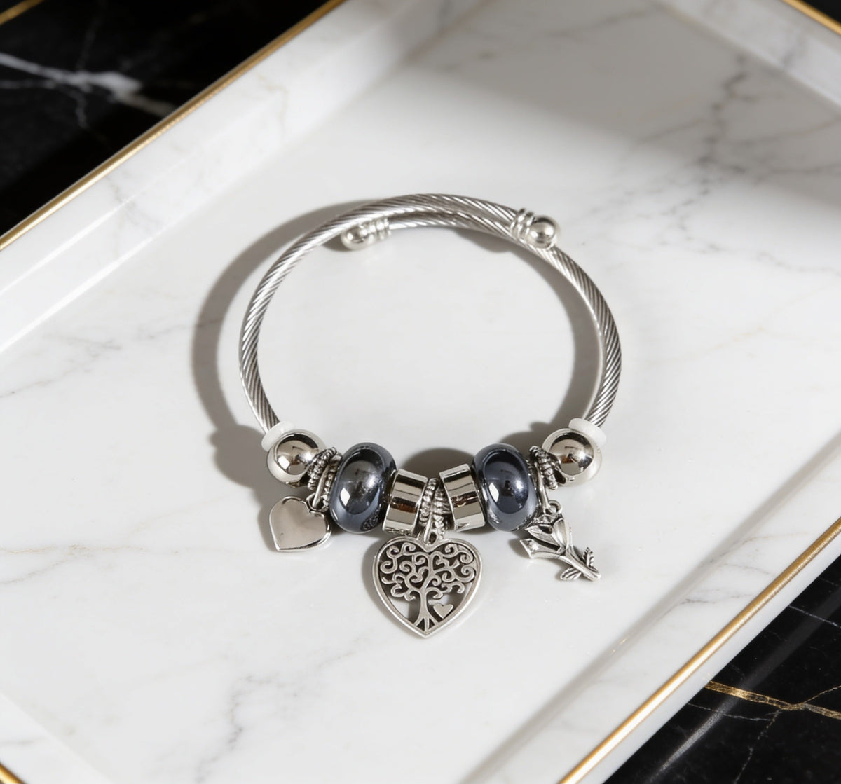 Stylish Women’s Charm Bracelet